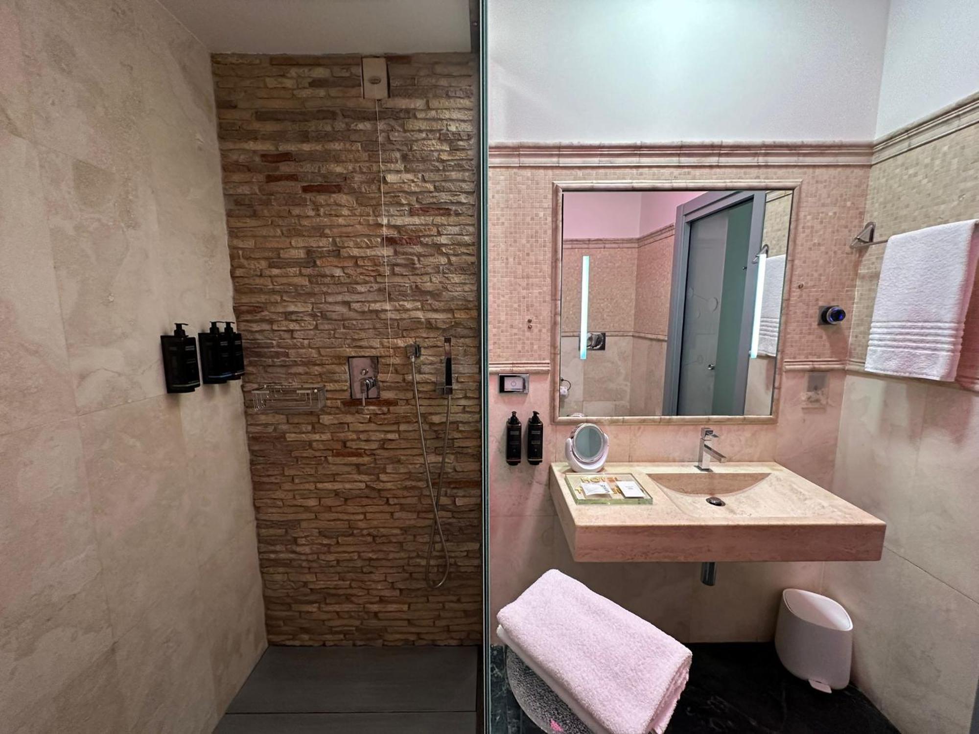 Hotel Trecento Рим Екстер'єр фото